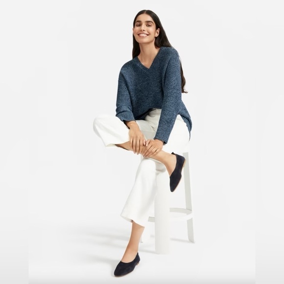 EVERLANE The Link Stitch V Neck Sweater Blue Small - Picture 3 of 12